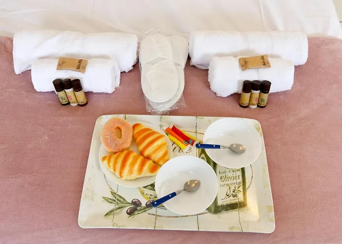 Magnolia Yourhosthelper *