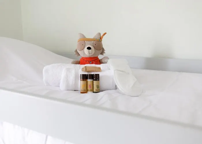 Magnolia Yourhosthelper * Сент-Максим