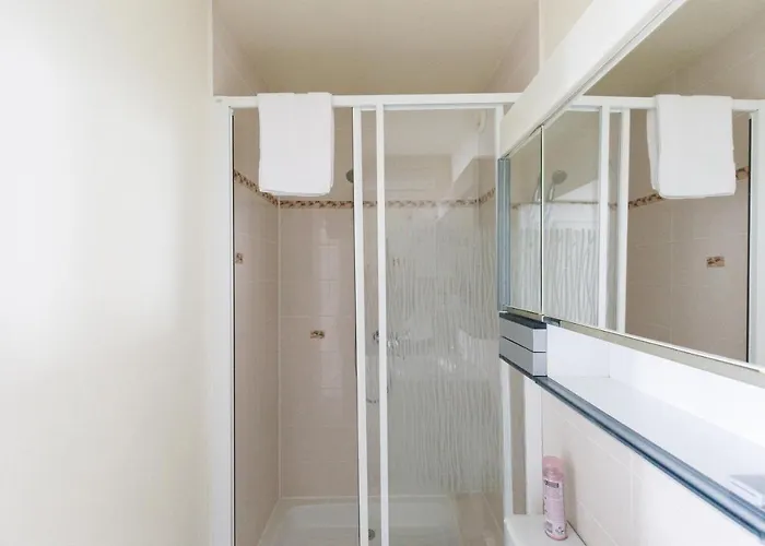 Magnolia Yourhosthelper